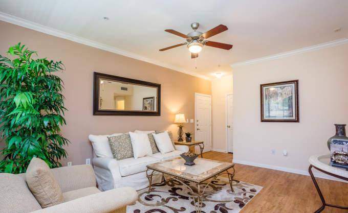 Apartment for rent at 10901 Mist Lane, Houston, TX 77070