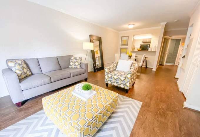 Apartment for rent at 3333 Cummins St #1047, Houston, TX 77027