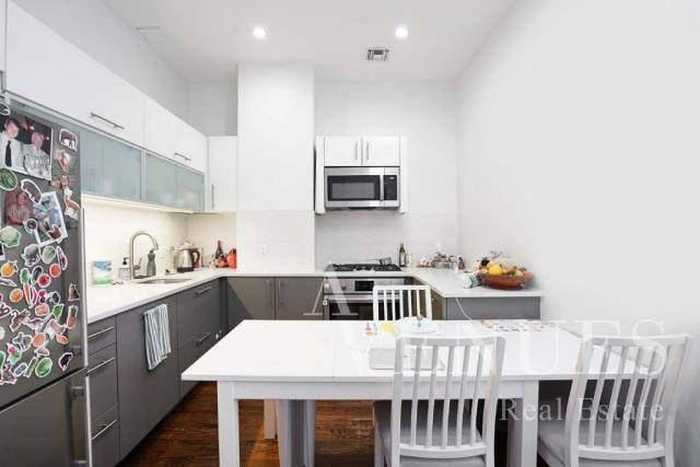 Apartment for rent at 230 E 124th St #3B, New York, NY 10035