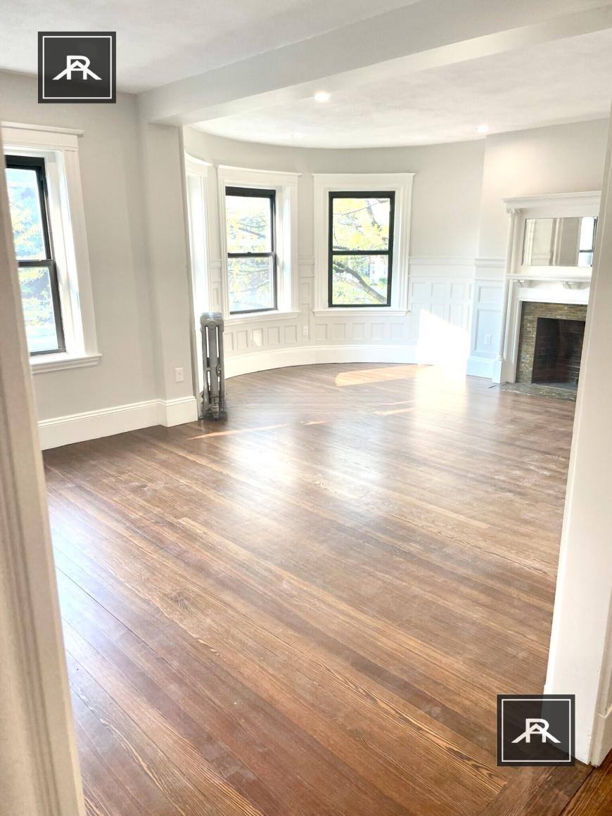 Apartment for rent at 1855 Beacon St #2, Brookline, MA 02445