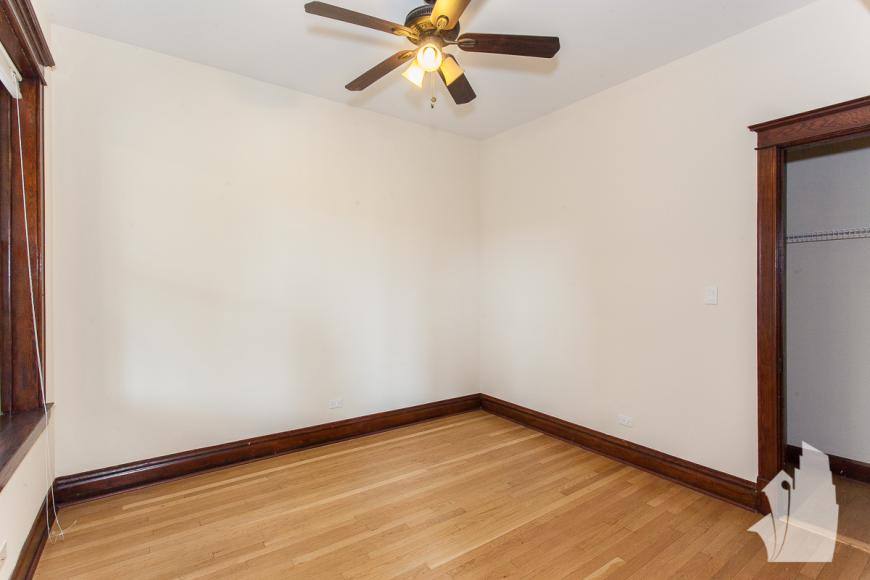 Apartment for rent at 1436 W Addison, Chicago, IL 60613