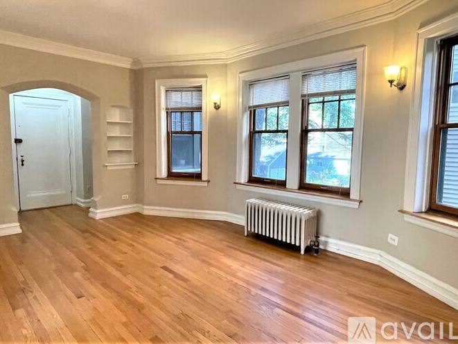 Apartment for rent at 1352 W Carmen Ave #2S, Chicago, IL 60640