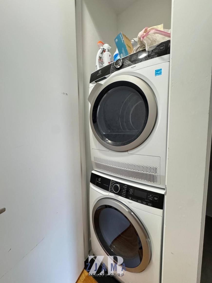 Apartment for rent at 1486 Bedford Ave #3R, Brooklyn, NY 11216
