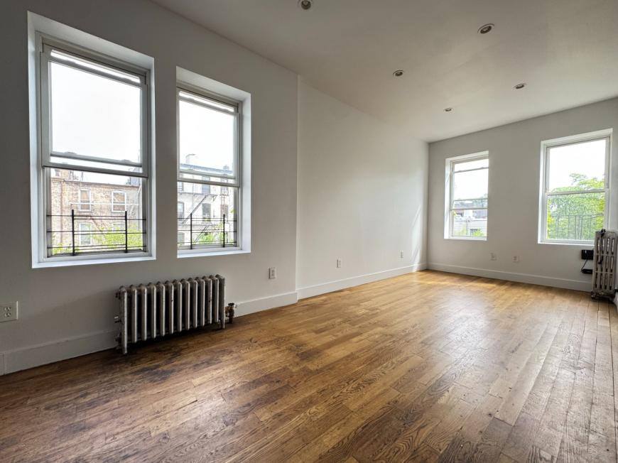 Apartment for rent at 286 19th St #3R, Brooklyn, NY 11215