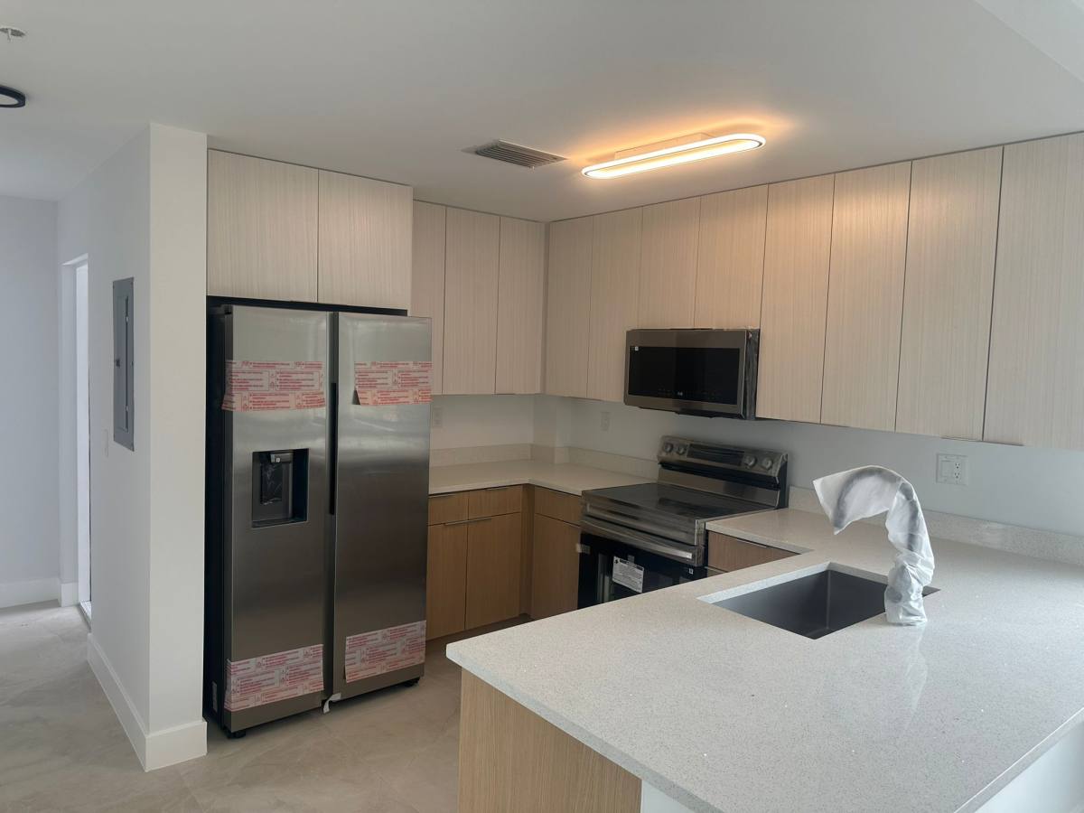 Apartment for rent at 5423 NE Miami Court, Miami, FL 33137