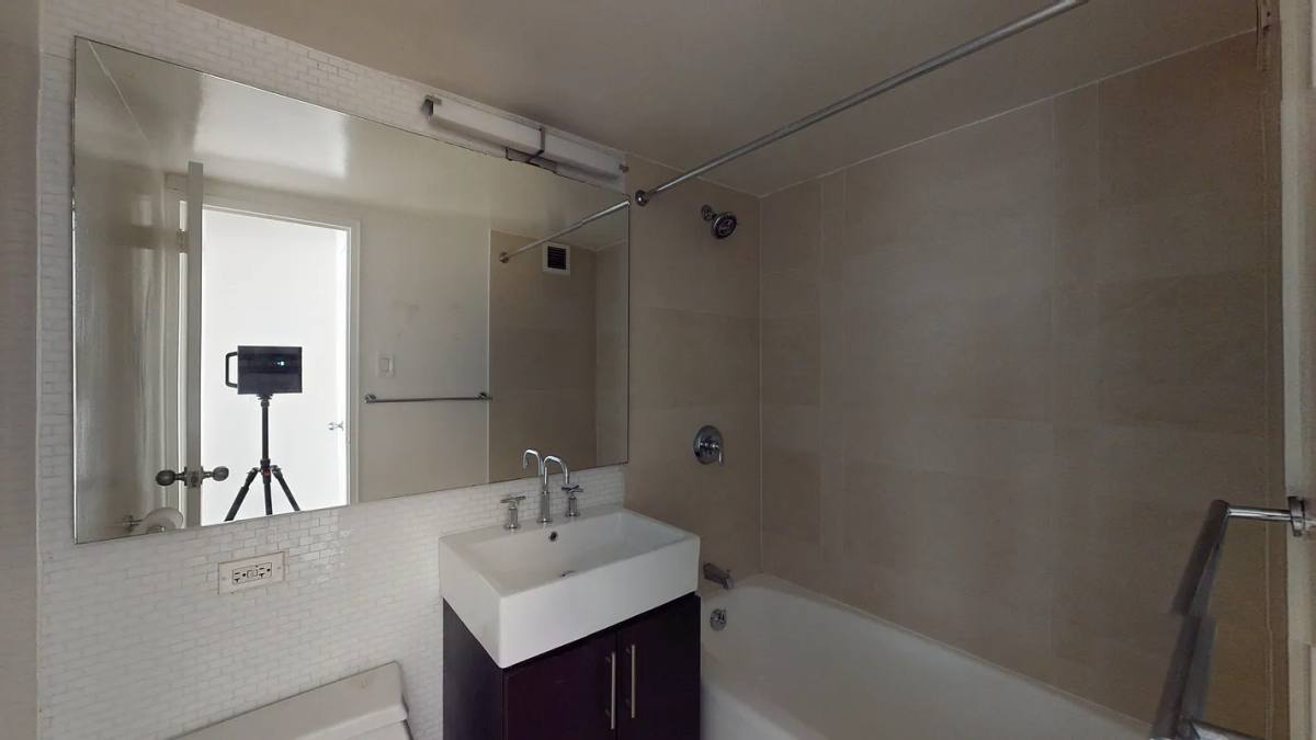 Apartment for rent at 220 E 63rd St #10DD, New York, NY 10065