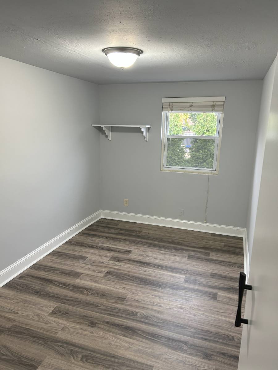 Apartment for rent at 143 W Maryland Ave #FL2 Unitb, Clifton Heights, PA 19018