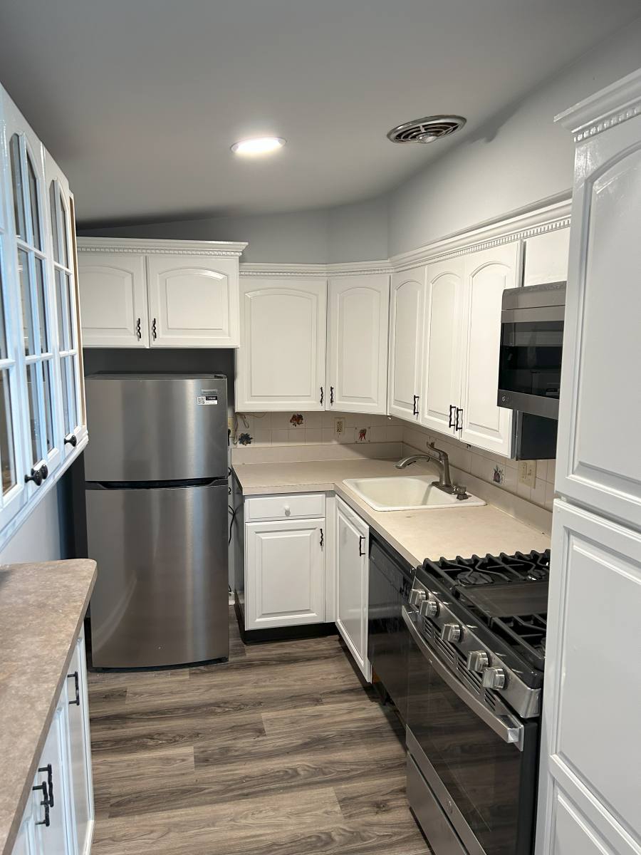 Apartment for rent at 143 W Maryland Ave #FL2 Unitb, Clifton Heights, PA 19018
