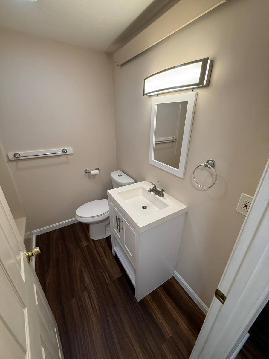 Apartment for rent at 172 Main St #7, Mansfield, MA 02048