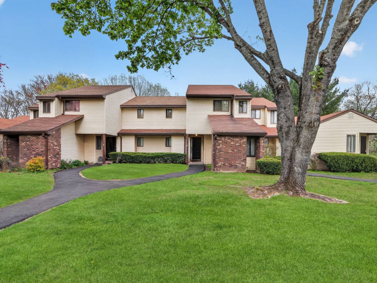 Townhouse for rent at The Residences at Talcott, an Eagle Rock Community, 1 Old Canal Way, Weatogue, CT 06089