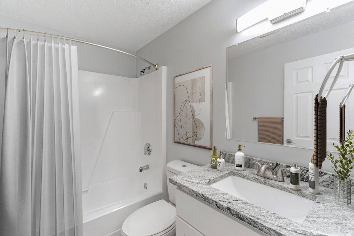 Townhouse for rent at Eagle Rock at Manchester, 44 Croteau Court, Manchester, NH 03104