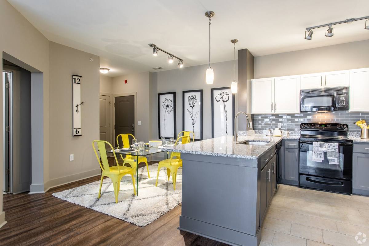 Apartment for rent at The Lofts at Willow Creek, 3691 Hibiscus Way, Dayton, OH 45431