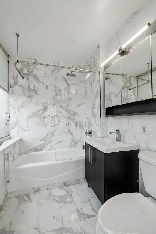 Apartment for rent at 246 Pearl St #3209, New York, NY 10038