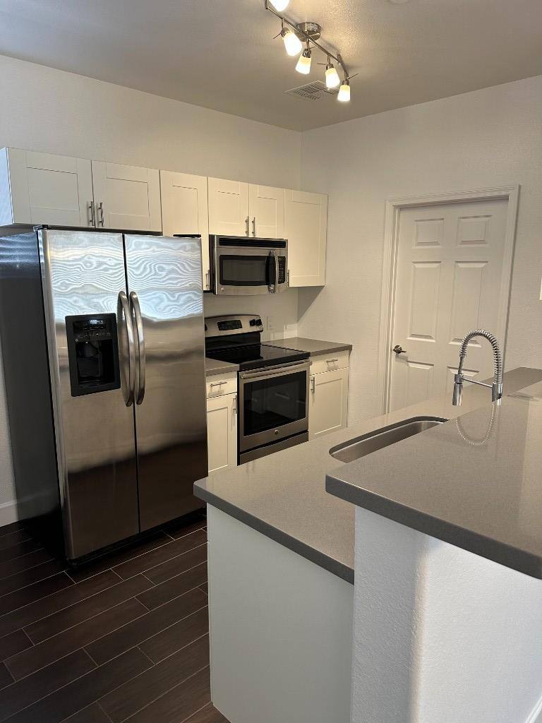 Condo for rent at 9550 E Thunderbird Rd #274, Scottsdale, AZ 85260