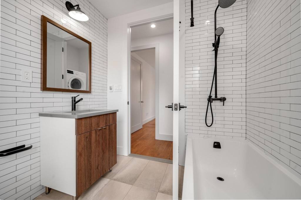 Apartment for rent at 629 E 5th St #2, New York, NY 10009