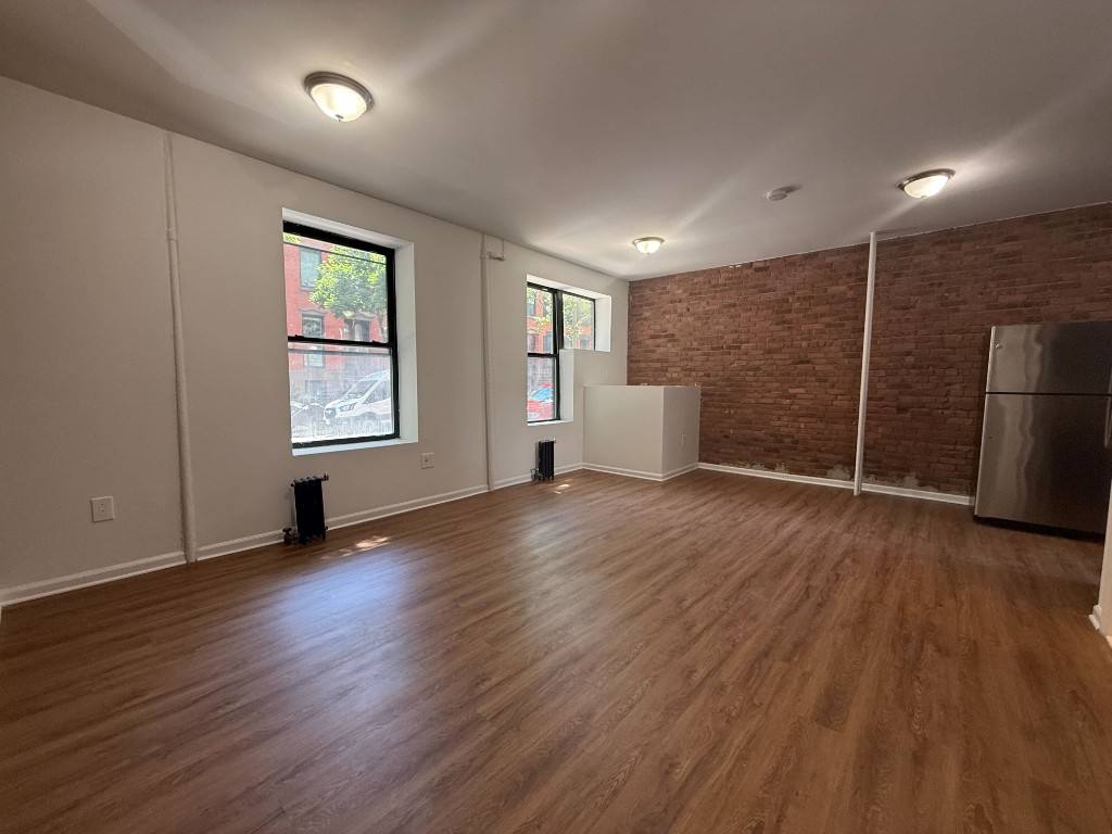 Apartment for rent at 329 Union St #1E, Brooklyn, NY 11231