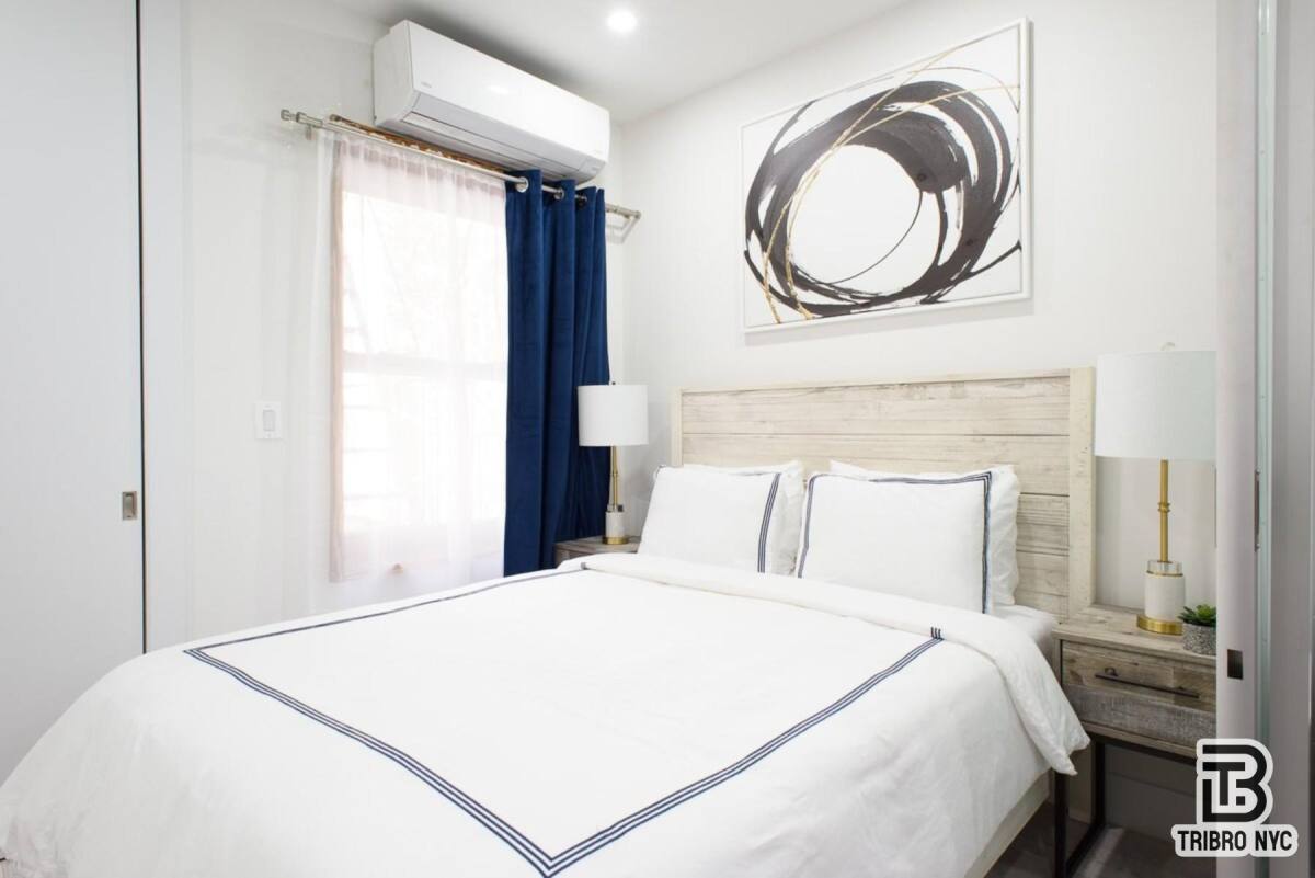Apartment for rent at 450 E 78th St #2A, New York, NY 10075