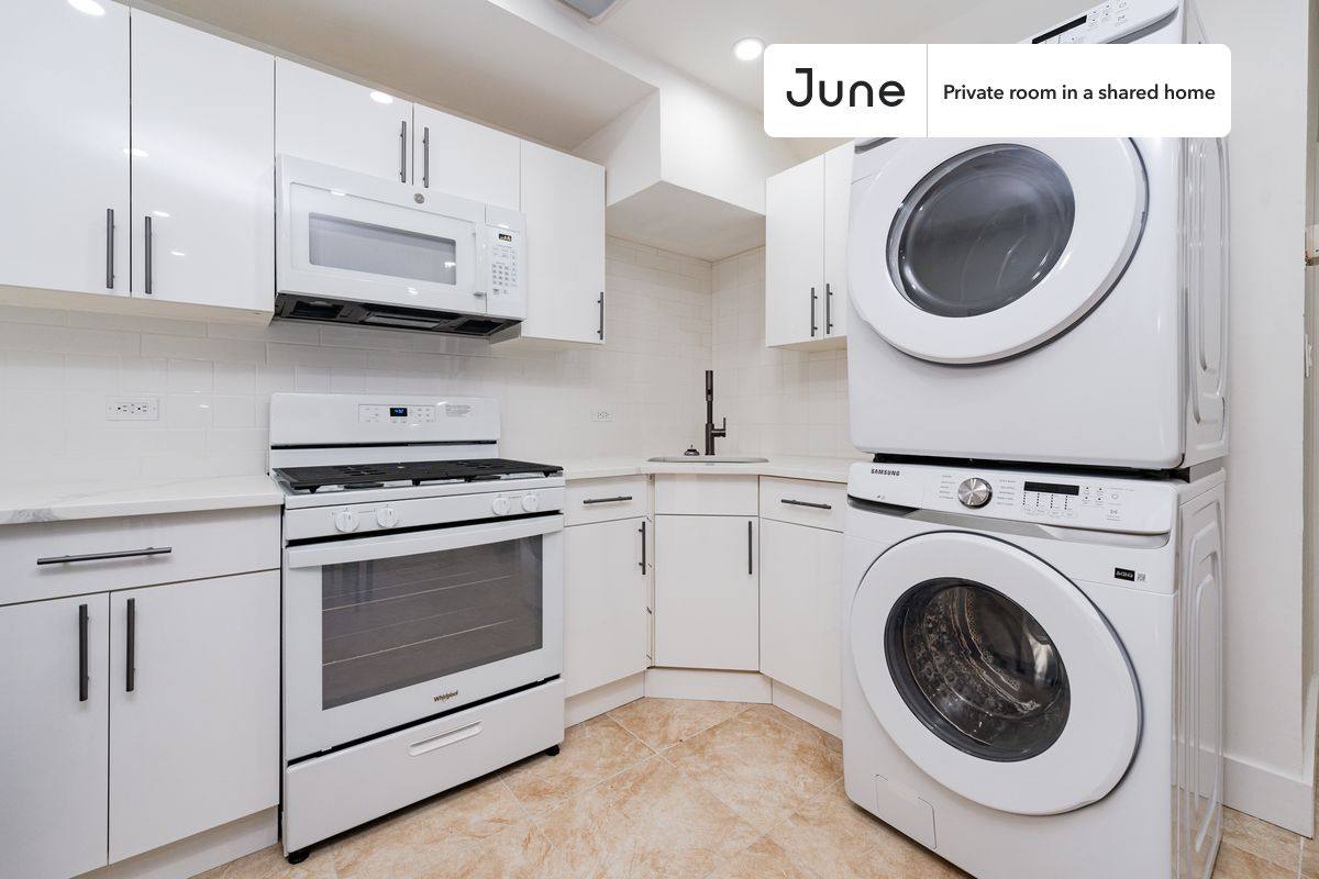 Apartment for rent at 329 Pulaski St, Brooklyn, NY 11206