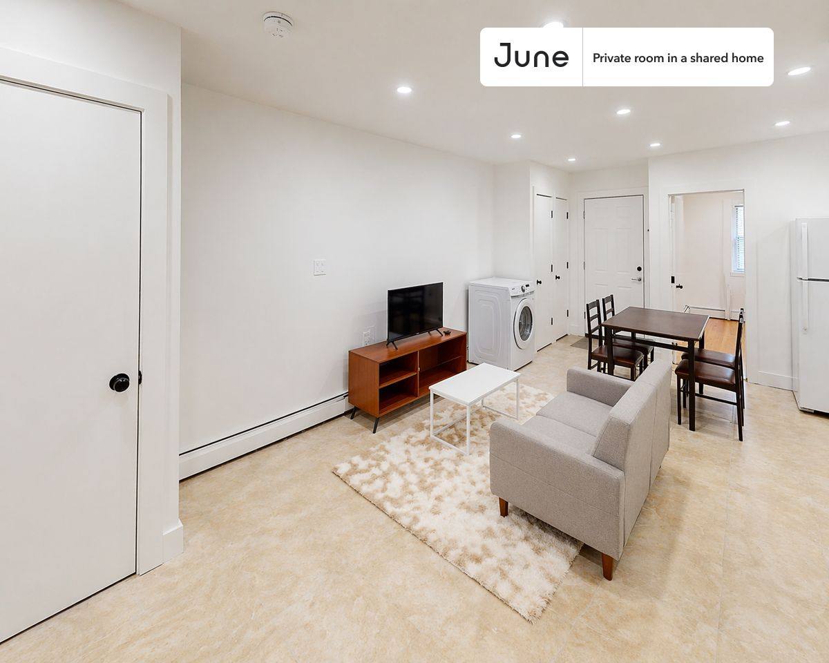 Apartment for rent at 329 Pulaski St, Brooklyn, NY 11206