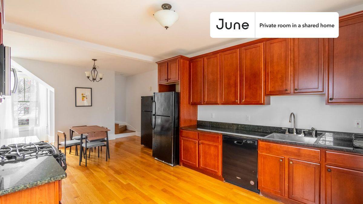 Apartment for rent at 337 Central St, Auburndale, MA 02466