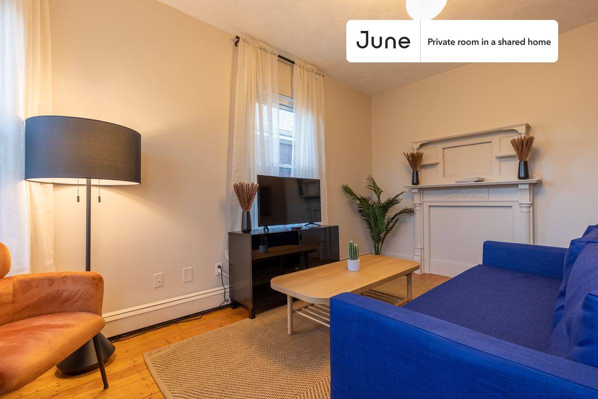 Apartment for rent at 101 Calumet St #B, Roxbury Crossing, MA 02120