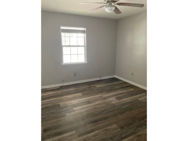 Townhouse for rent at 8487 Old Spanish Trail Rd, Pensacola, FL 32514