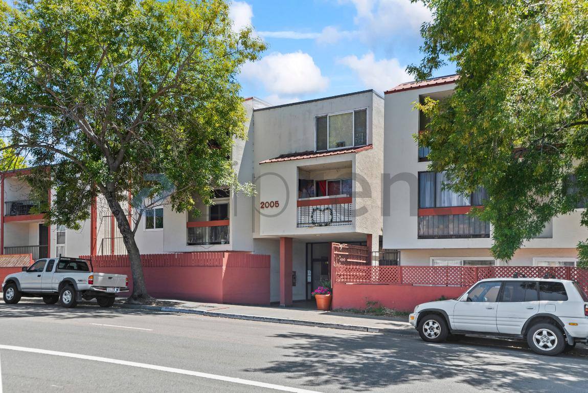 Apartment for rent at 2005 Pleasant Valley Ave #217, Oakland, CA 94611