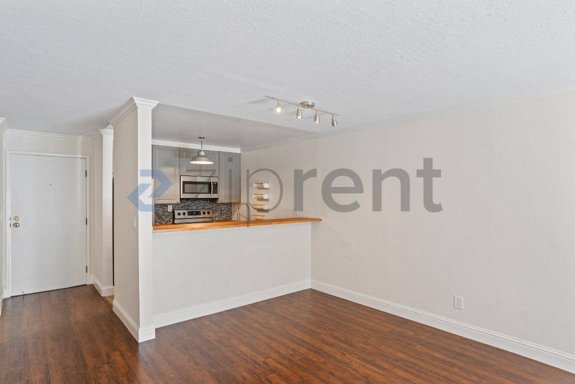 Apartment for rent at 2005 Pleasant Valley Ave #217, Oakland, CA 94611