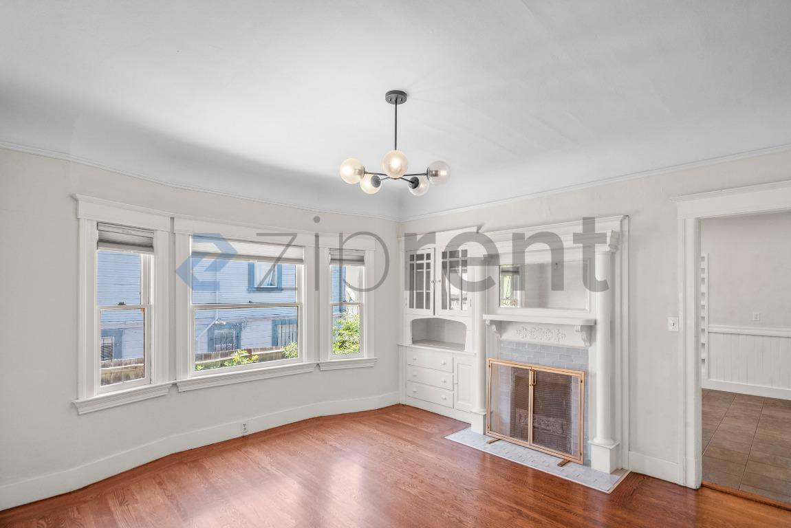 House for rent at 3144 Pleitner Ave, Oakland, CA 94602