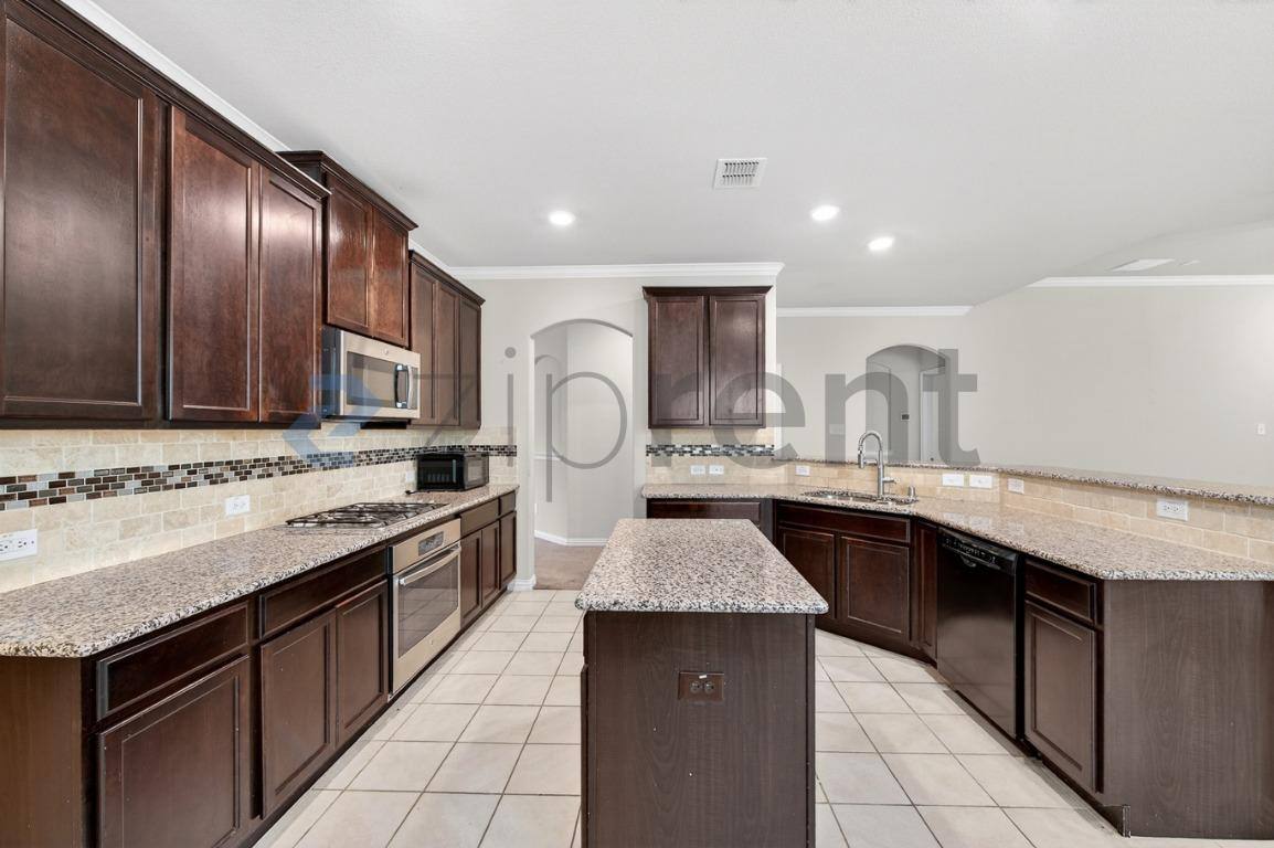House for rent at 12417 Hitch Rack Way, McKinney, TX 75071