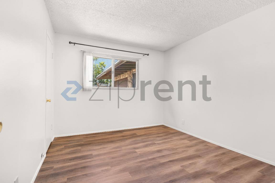 House for rent at 5136 Kesling St, San Diego, CA 92117