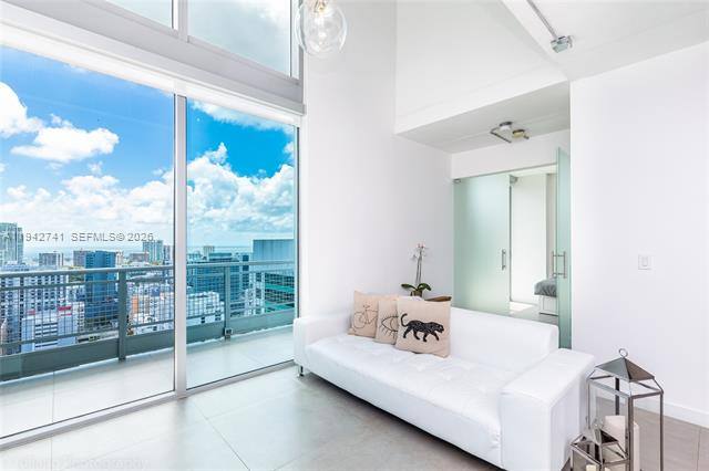 Apartment for rent at 690 SW 1st Court #PHI17, Miami, FL 33130