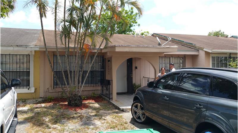 Townhouse for rent at 18047 NW 41st Place, Opa Locka, FL 33055