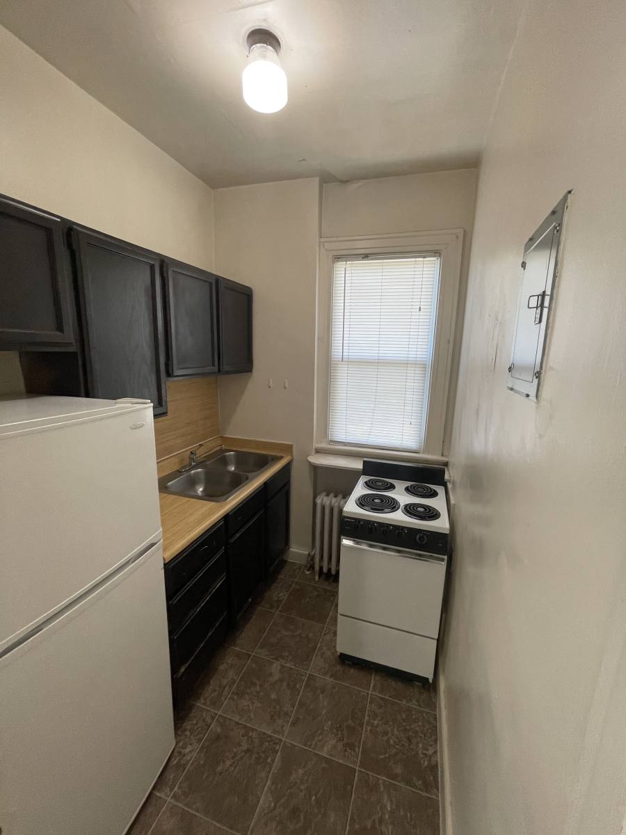Apartment for rent at 341 N Center St, Salt Lake City, UT 84103