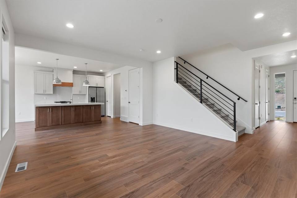 Townhouse for rent at 506 W Ascent Dr, Kamas, UT 84036