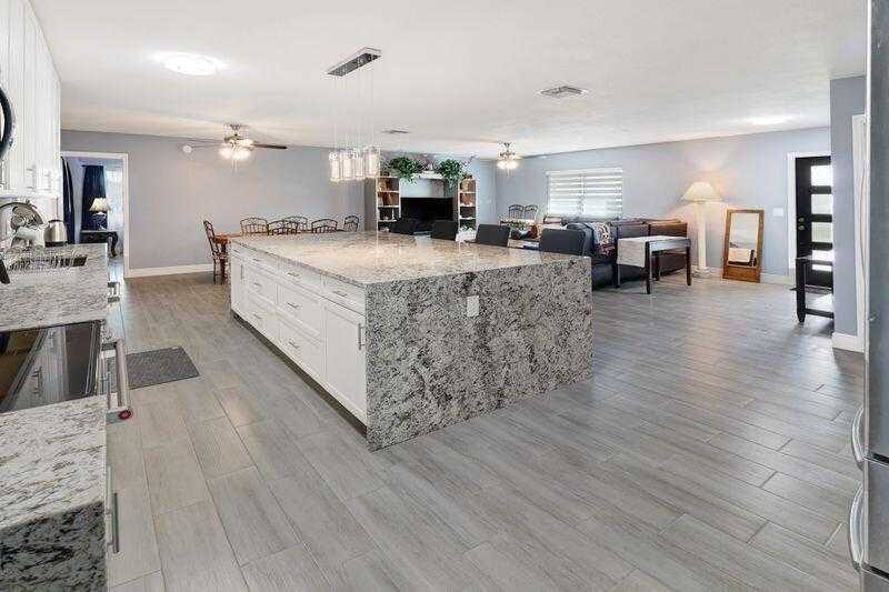 Apartment for rent at 615 NE 15th Place, Boynton Beach, FL 33435