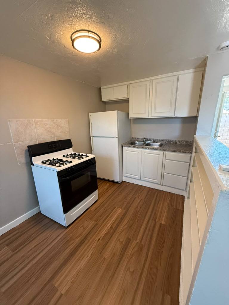 Apartment for rent at 48 W Tamarisk #6, Phoenix, AZ 85041