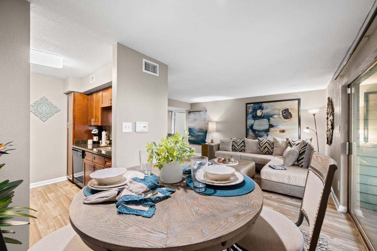 Apartment for rent at Lakeside at Campeche, 3102 Cove View Blvd, Galveston, TX 77554