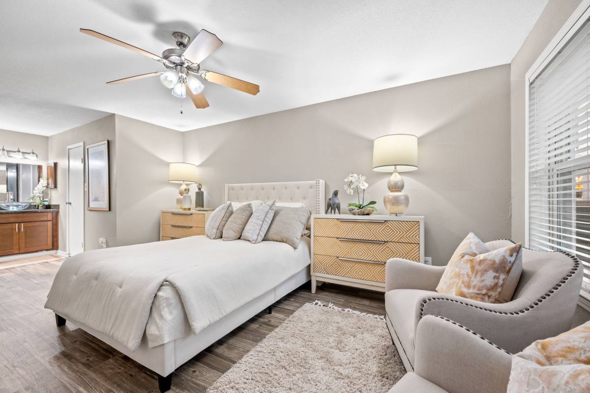 Apartment for rent at Lakeside at Campeche, 3102 Cove View Blvd, Galveston, TX 77554