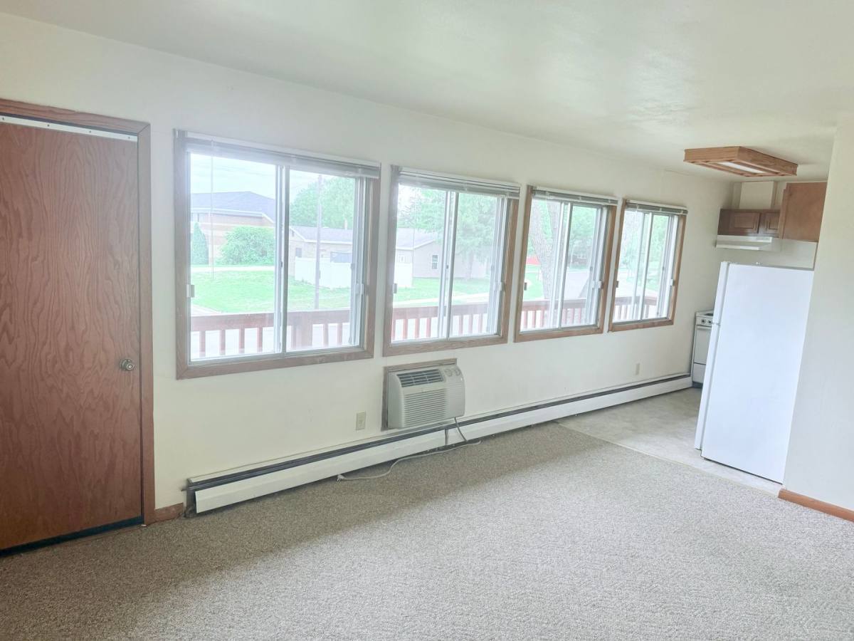 Apartment for rent at 1156 W Carriage Dr, Whitewater, WI 53190