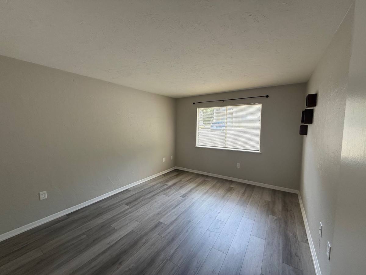 Condo for rent at 1035 SW 9th St, Gainesville, FL 32601