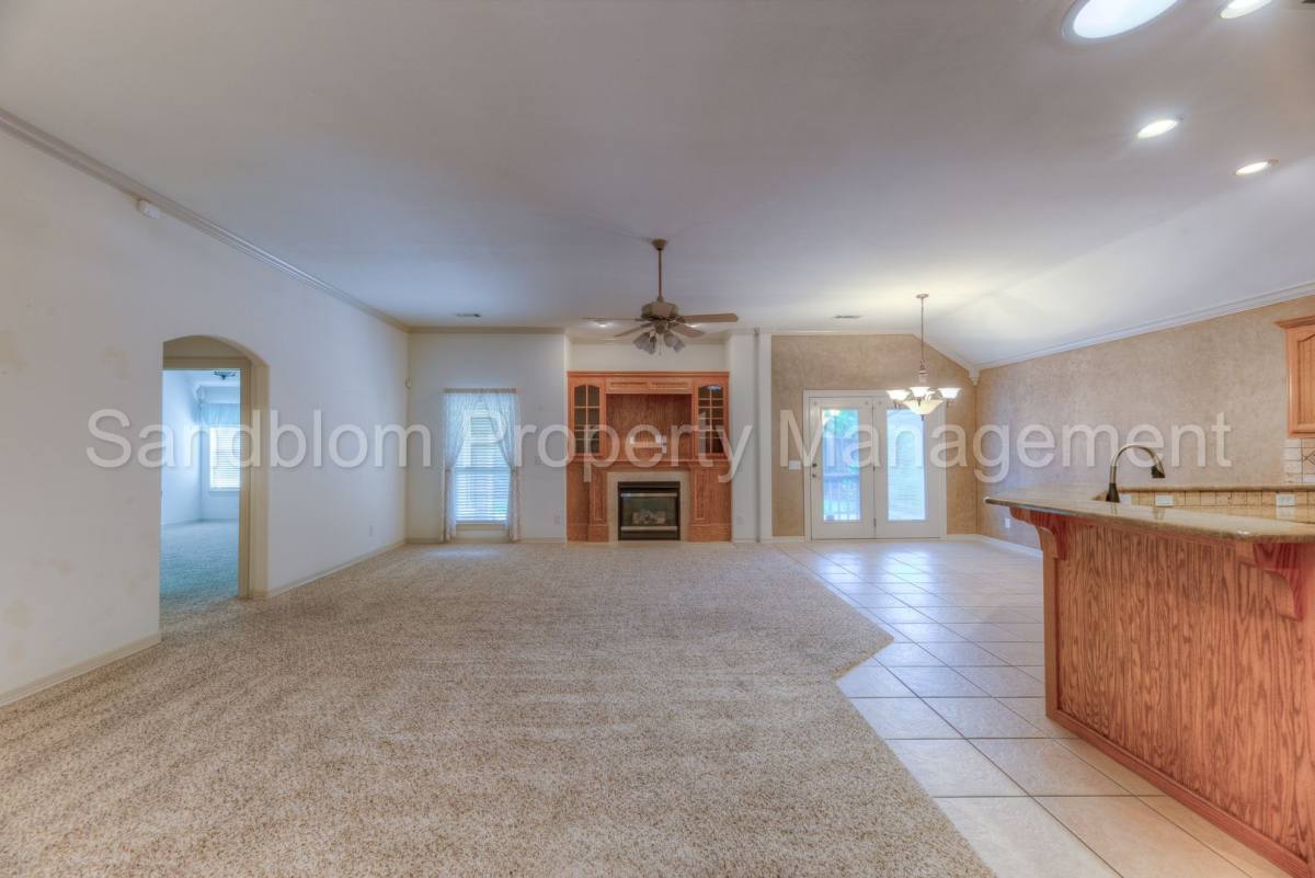 House for rent at 1521 N 20th St, Broken Arrow, OK 74012