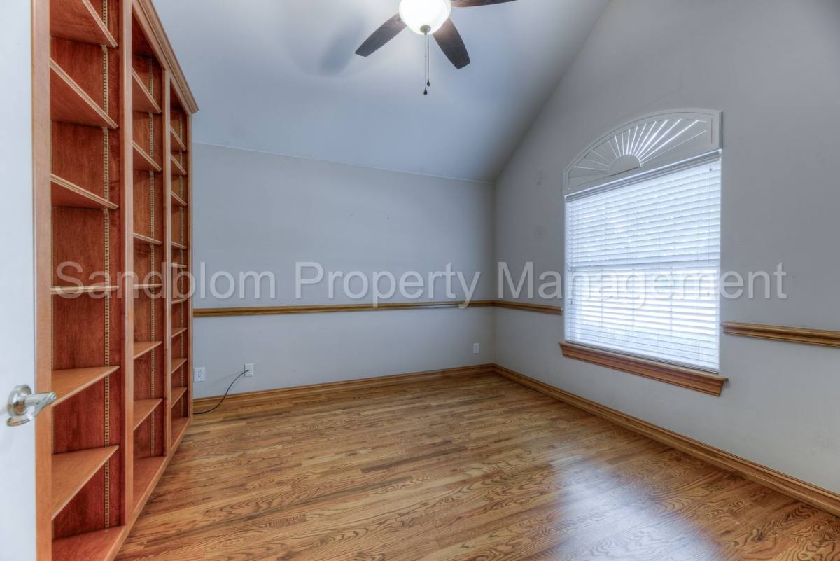 House for rent at 1521 N 20th St, Broken Arrow, OK 74012