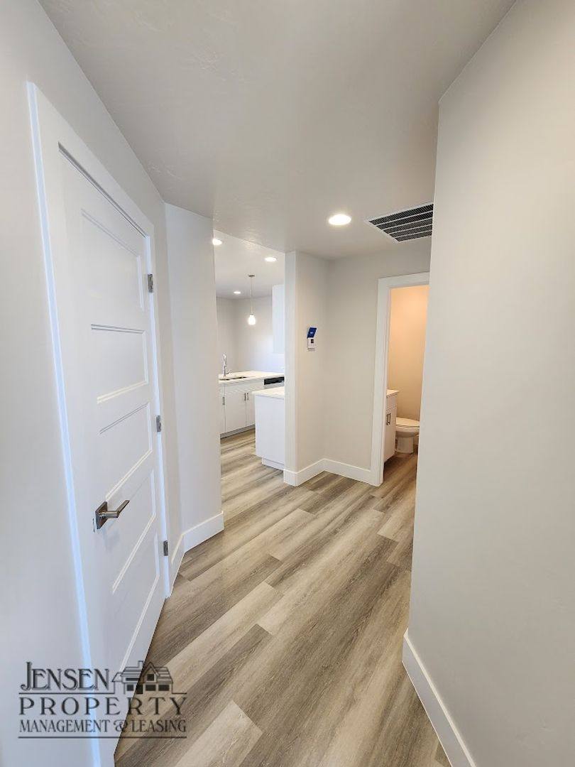 Townhouse for rent at 683 E Eureka Alley, Washington, UT 84780