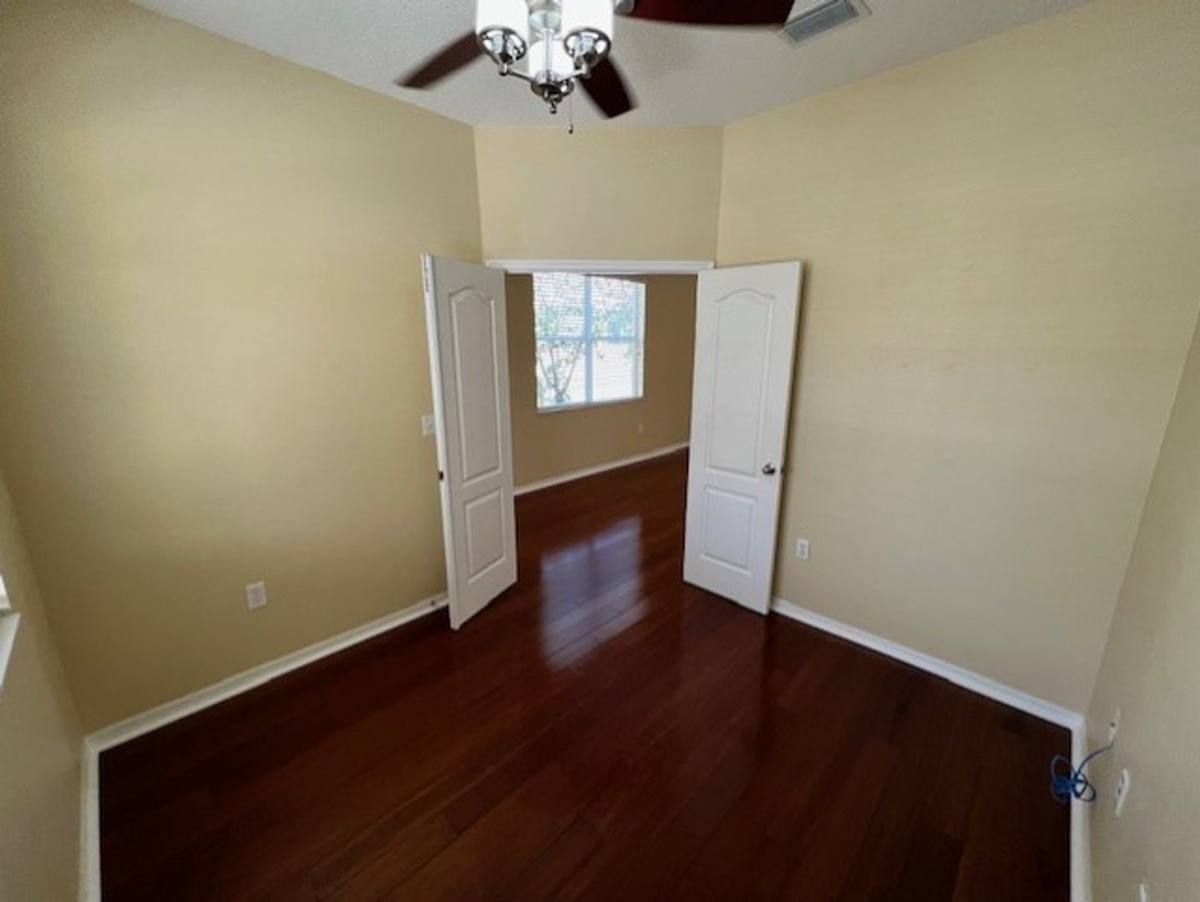 House for rent at 1046 Napolean Way, Wesley Chapel, FL 33544
