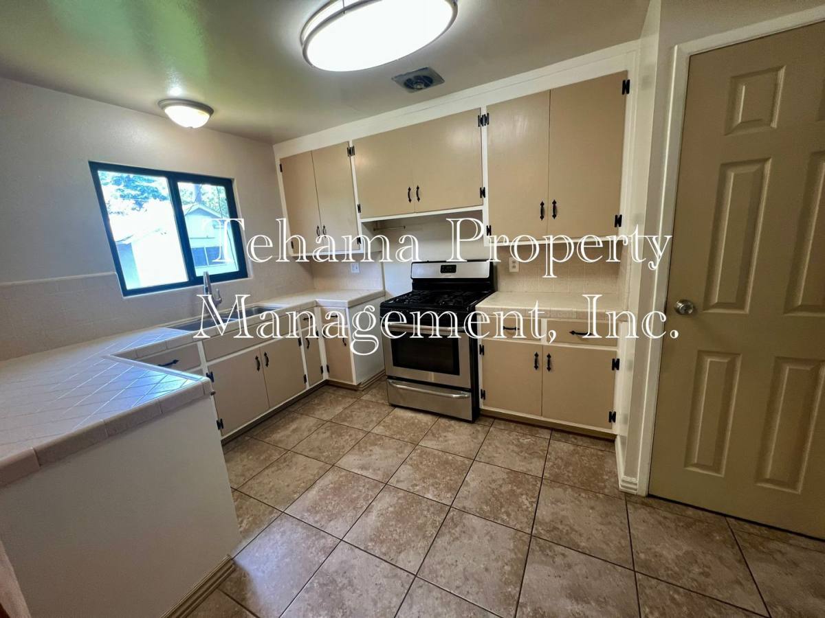House for rent at 845 Lassen Ave, Red Bluff, CA 96080