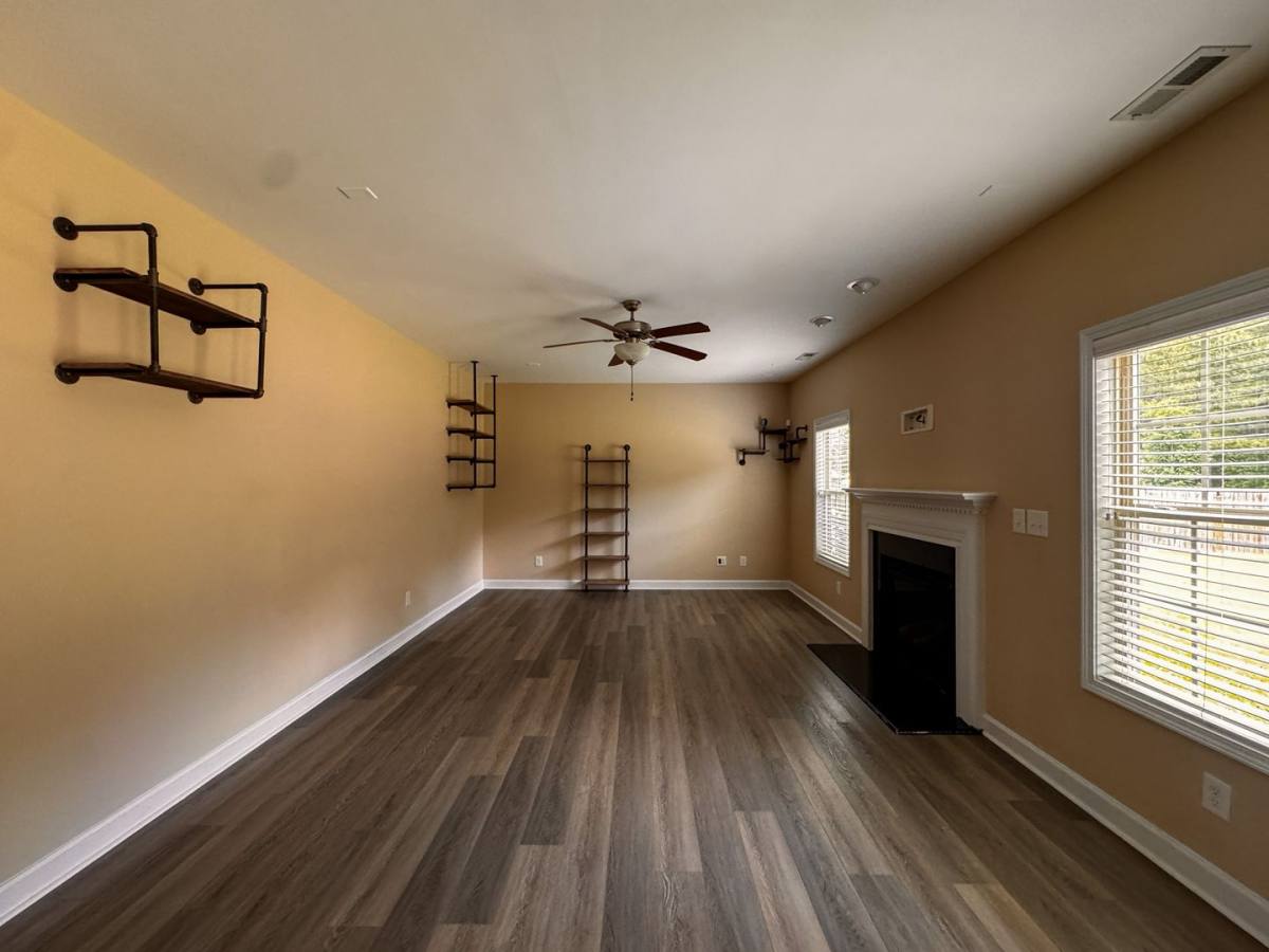 House for rent at 717 St Johns Loop, Raeford, NC 28376