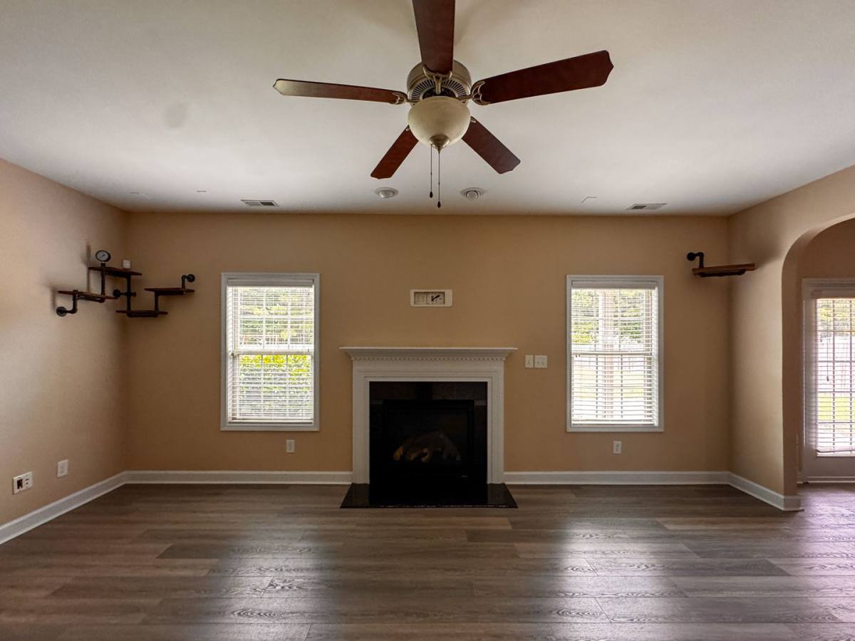 House for rent at 717 St Johns Loop, Raeford, NC 28376