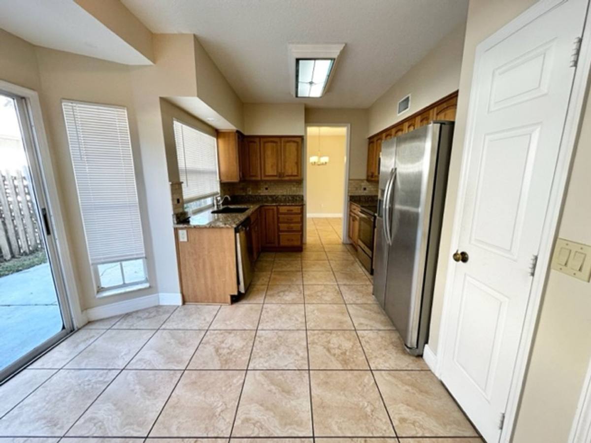 House for rent at 955 W Charing Cross Circle, Lake Mary, FL 32746