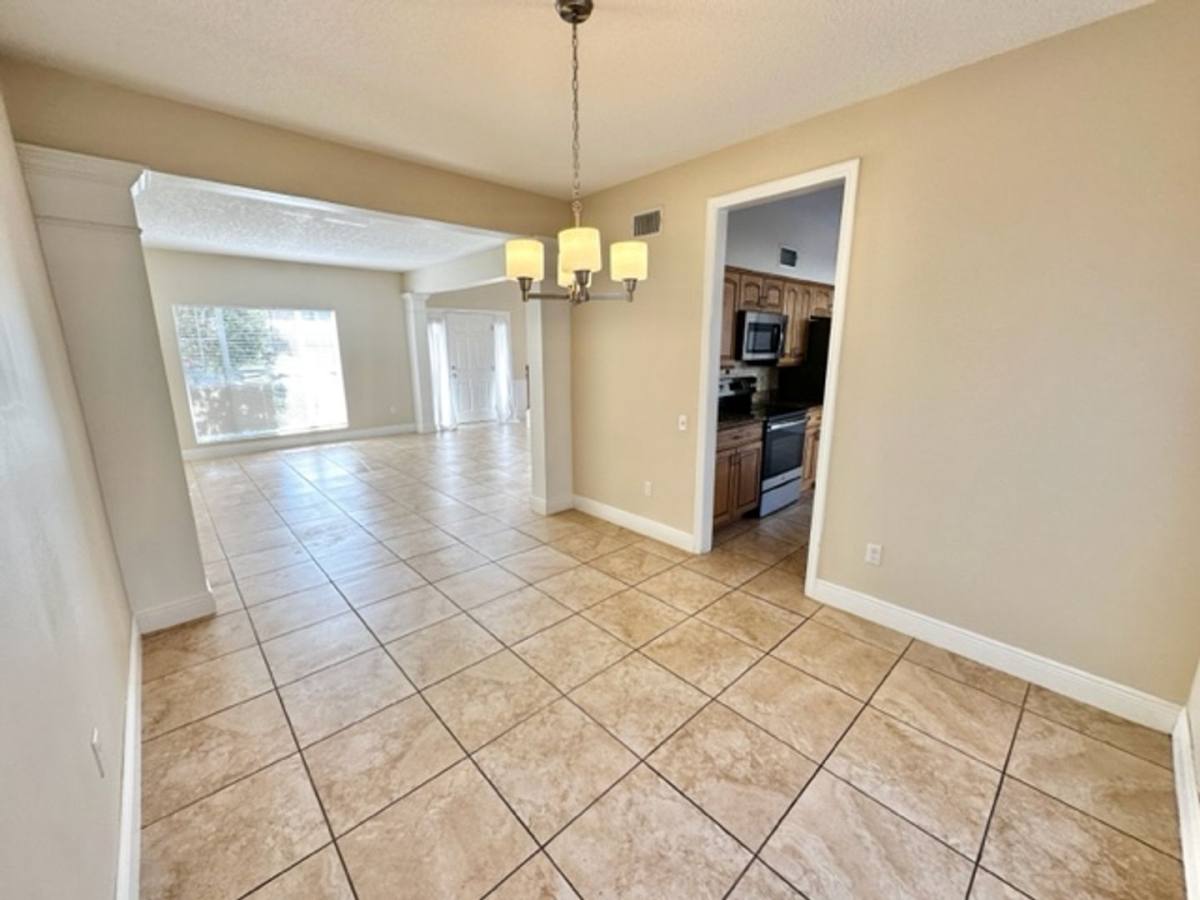 House for rent at 955 W Charing Cross Circle, Lake Mary, FL 32746